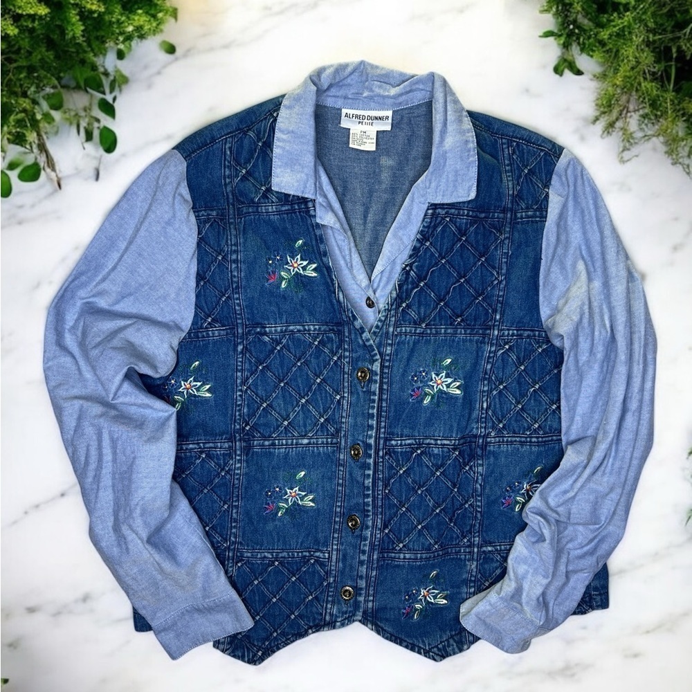 Vintage 90s Alfred Dunner Quilted Denim Embroidered Patchwork Top Petite M